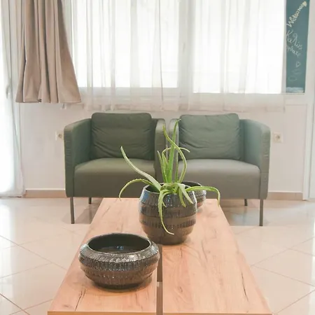 Apartment Pleasure Project *